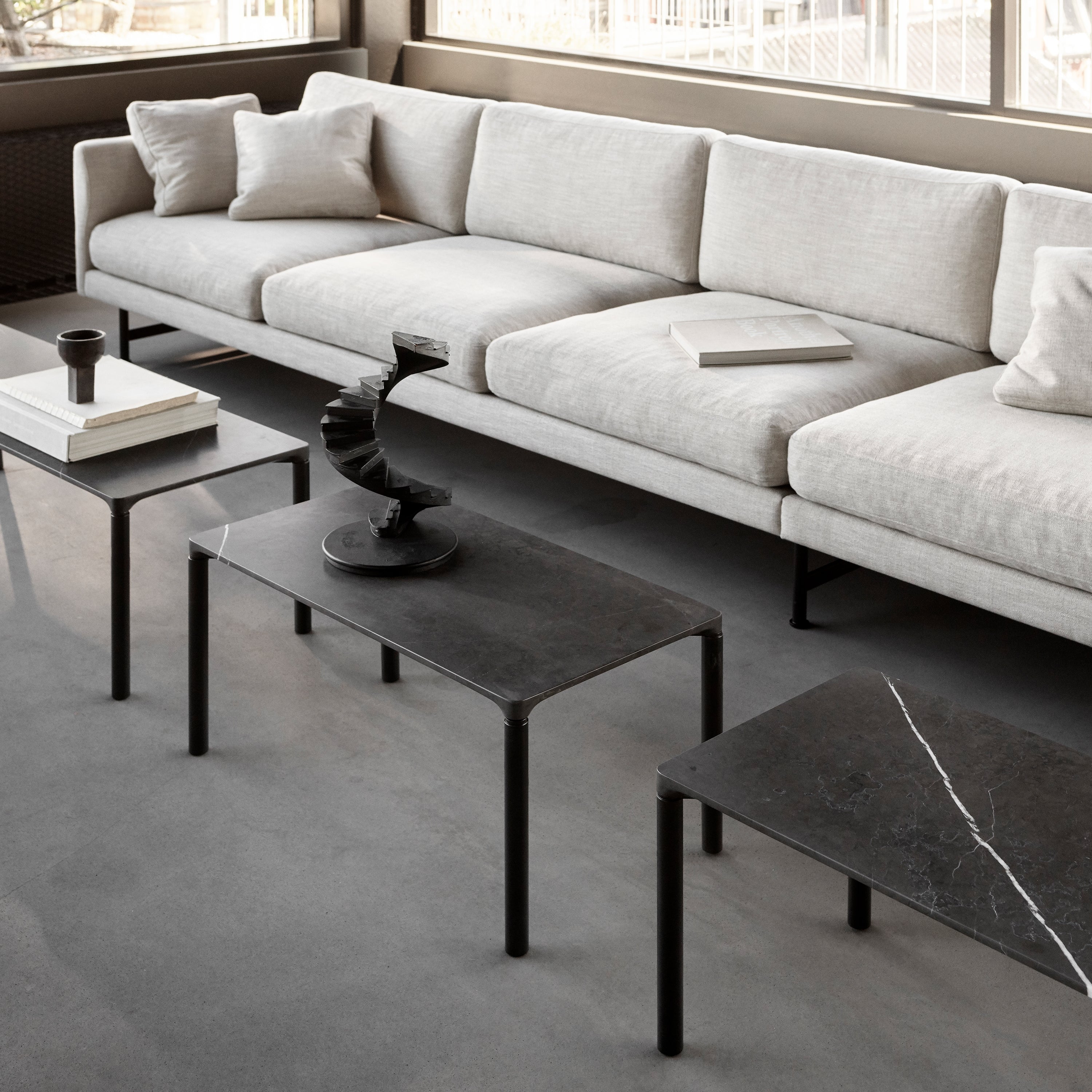 Piloti Alu Table