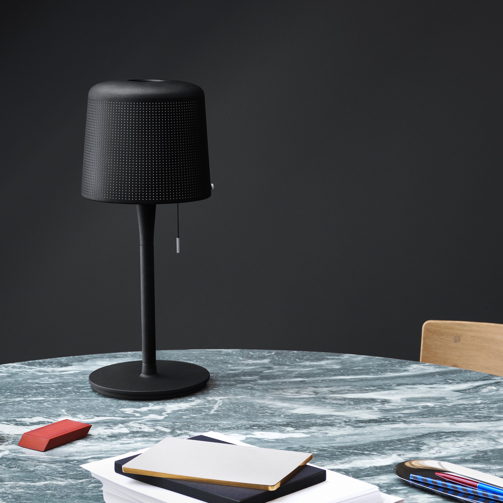VIPP Table Lamp